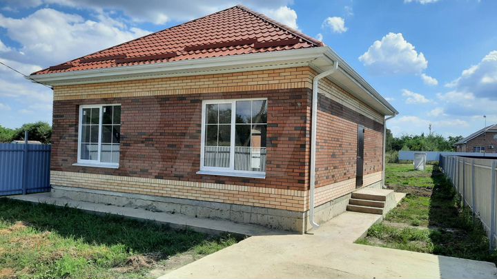 Дом 83 м² на участке 8 сот.