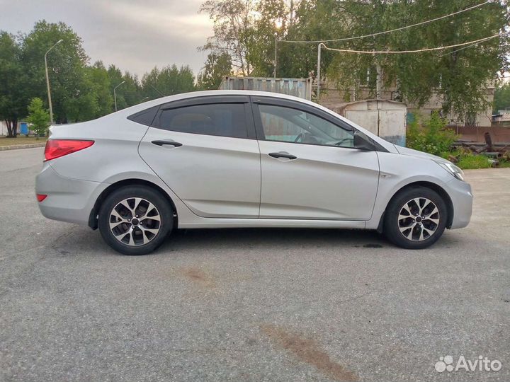 Hyundai Solaris 1.4 AT, 2014, 147 200 км