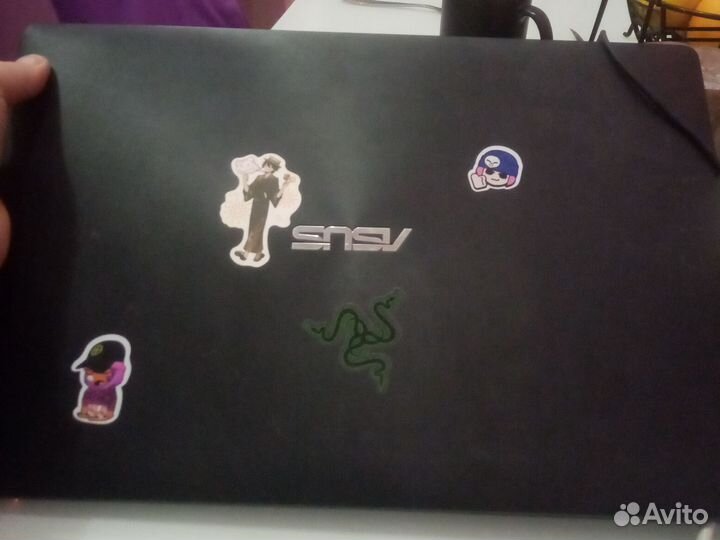 Ноутбук asus