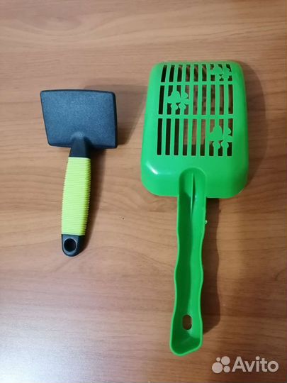 Щетка и скребок-лопатка для кошачьего лотка
