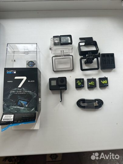 Камера GoPro Hero 7 black + много аксессуаров