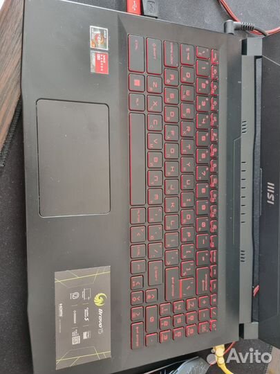 Ноутбук Msi bravo 15 b5dd-415