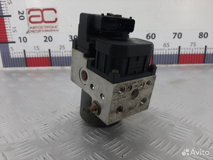 Блок ABS для Volkswagen Passat 5 8E0614111AB