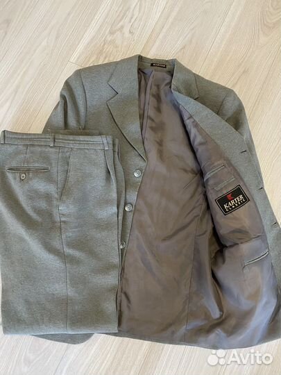 Костюм мужской