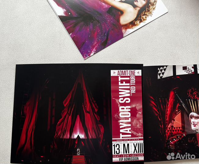 Турбук Taylor Swift эры Red с билетом