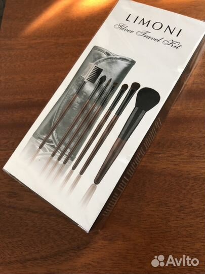 Кисти для макияжа