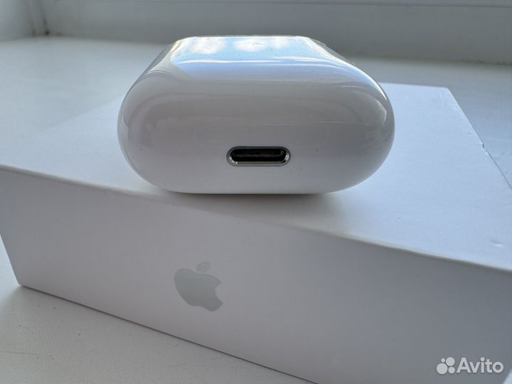 Наушники apple airpods