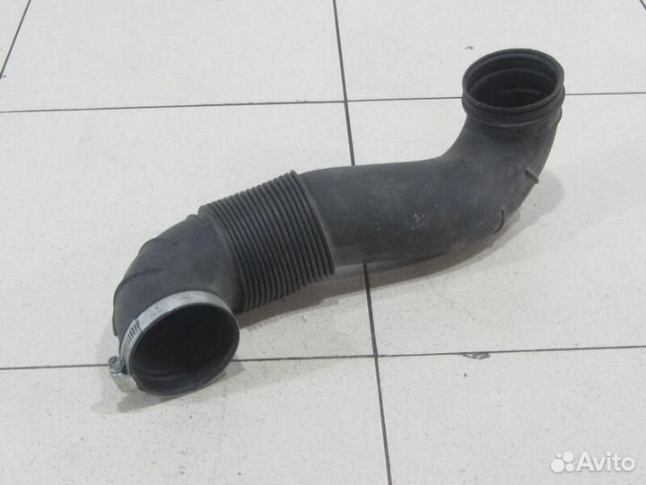 Патрубок воздушного фильтра