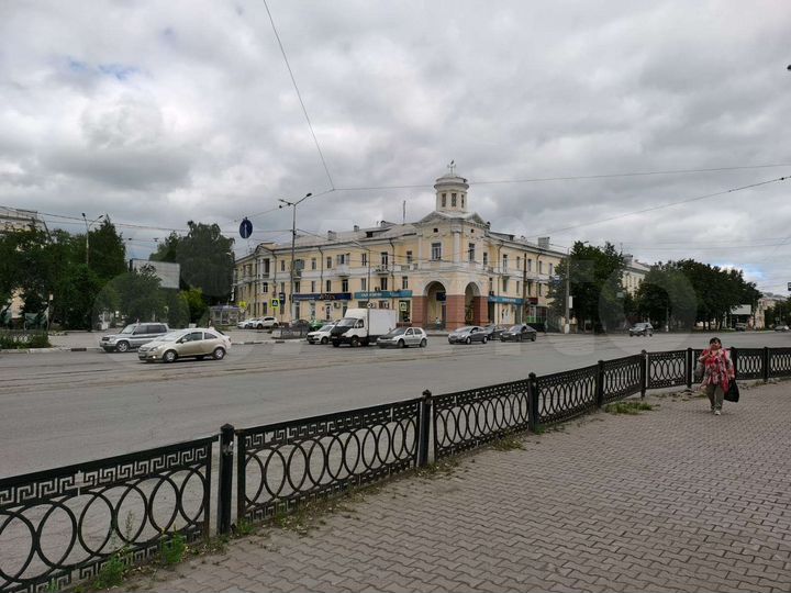 2-к. квартира, 62 м², 2/3 эт.