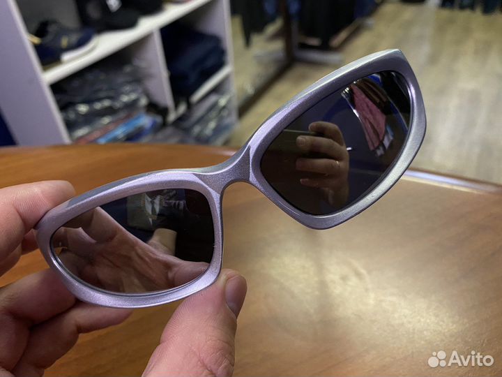 Солнцезащитные очки