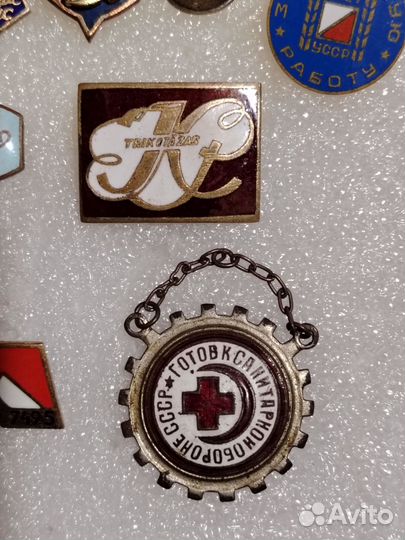 Тяжелые значки СССР