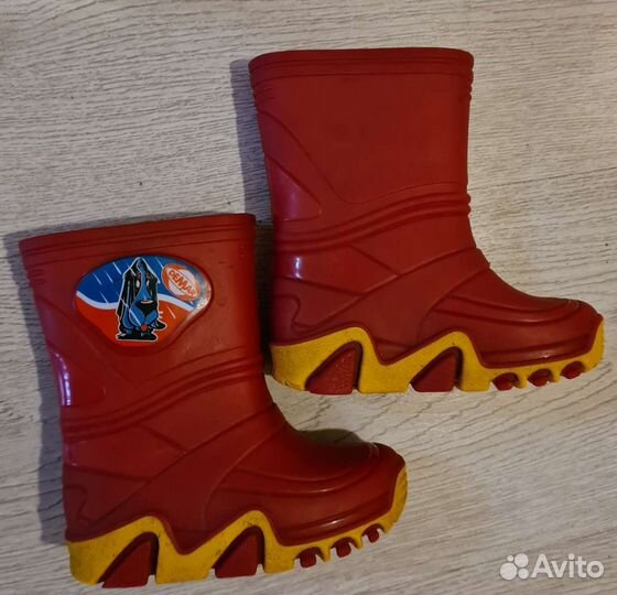 Резиновые сапоги 20