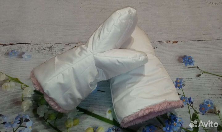 Варежки на коляску/ санки (новые)