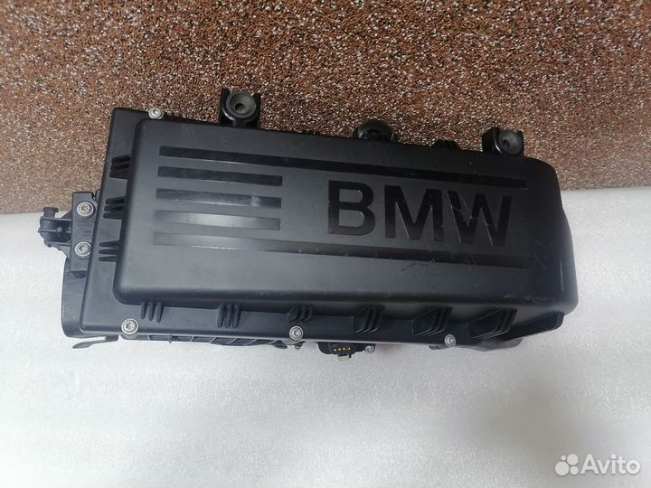 Корпус воздушного фильтра BMW G12 760 Lix