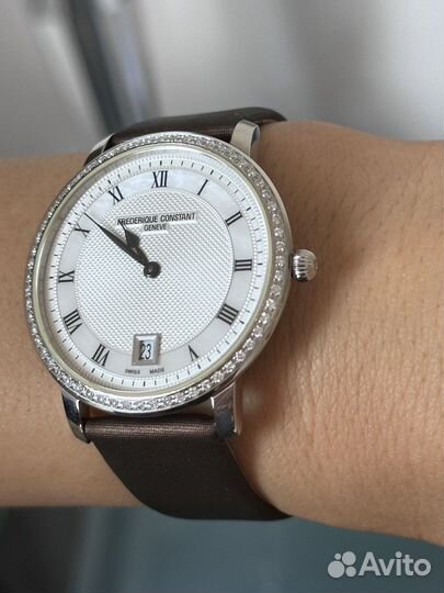 Часы frederique constant