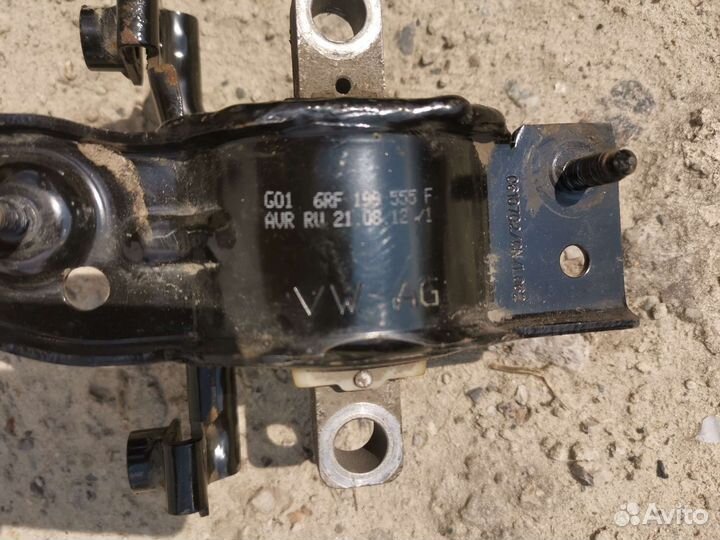 Опора двигателя VW Polo 5 sedan