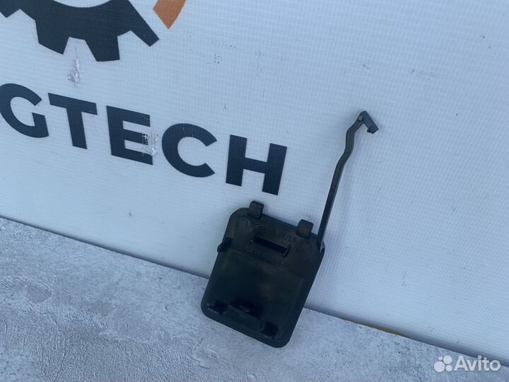 Заглушка буксировочного крюка A2118801405