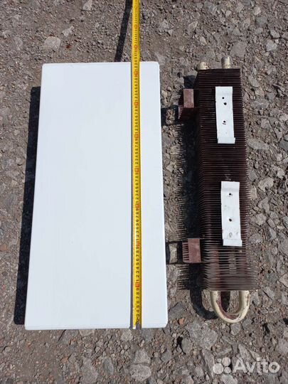 Конвектор водяной настенный б/у