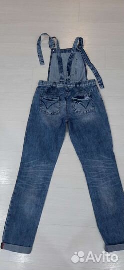 Джинсовый комбинезон