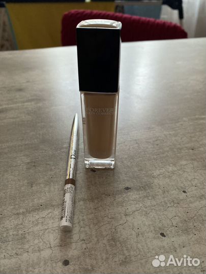 Dior карандаш для бровей,корректор