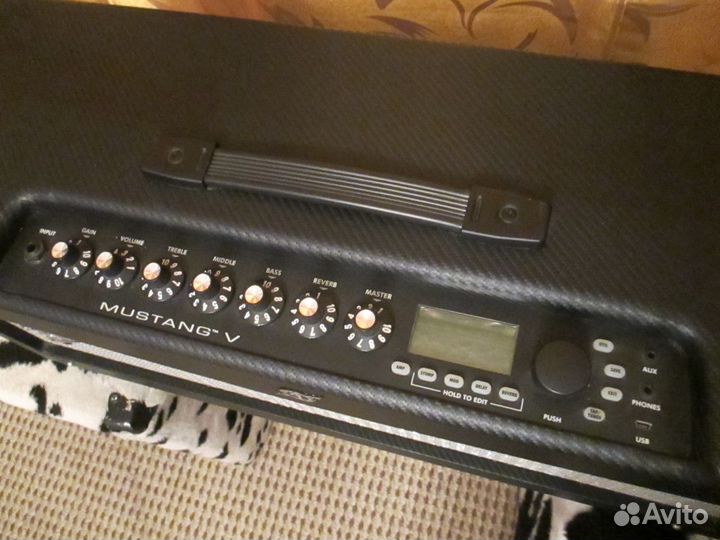 Усилитель Fender Mustang V + Yerasov bull 112L (2)