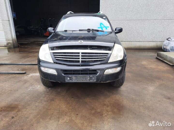 Ручка двери наружная левая SsangYong Rexton