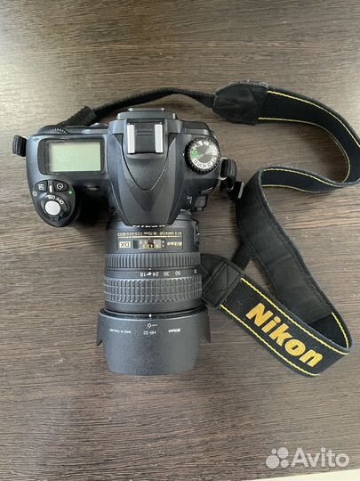 Зеркальный фотоаппарат nikon