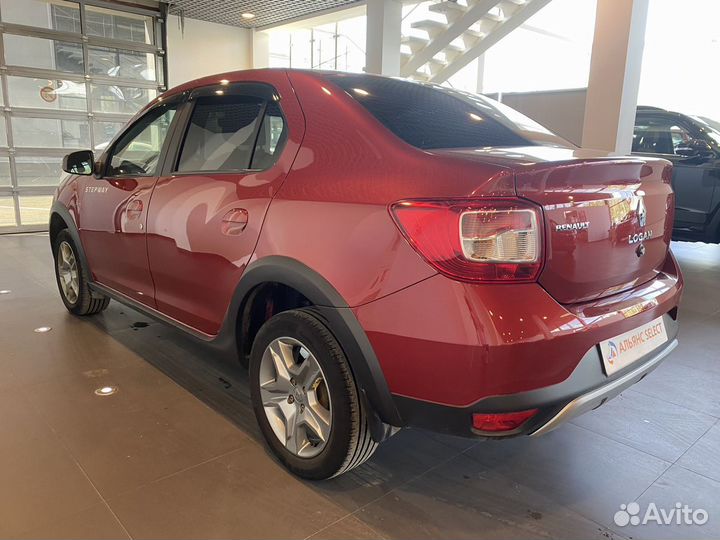 Renault Logan Stepway 1.6 AT, 2019, 95 407 км