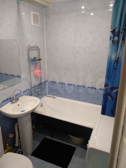 2-к. квартира, 56,5 м², 2/5 эт.