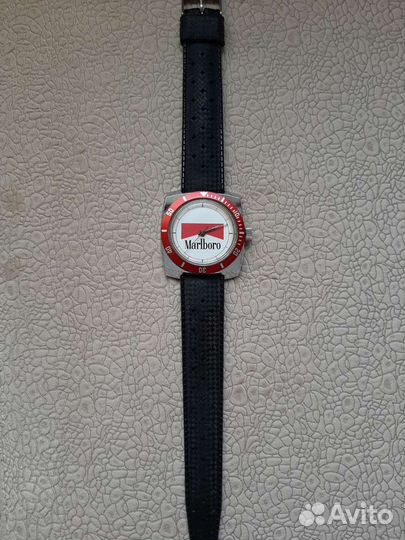 Швейцарские наручные часы Marlboro Cronel 424
