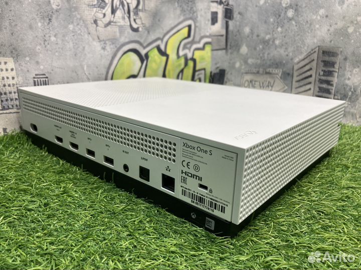 Xbox One S 500GB Покупка/Продажа