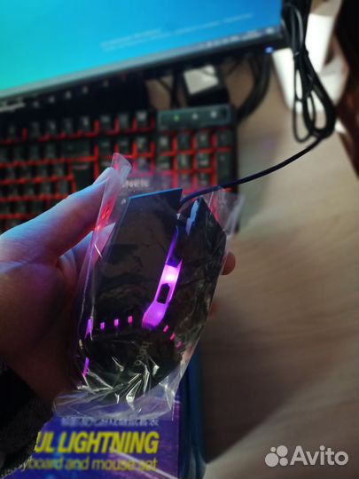 Игровая клавиатура и мышь (новый набор)