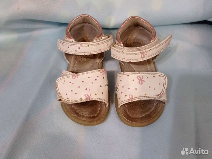 Босоножки для девочки 20 размер