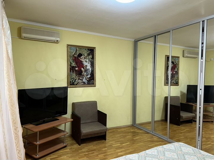 1-к. квартира, 50 м², 2/5 эт.