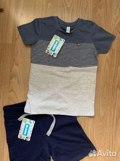 Новый комплект для мальчика р.116