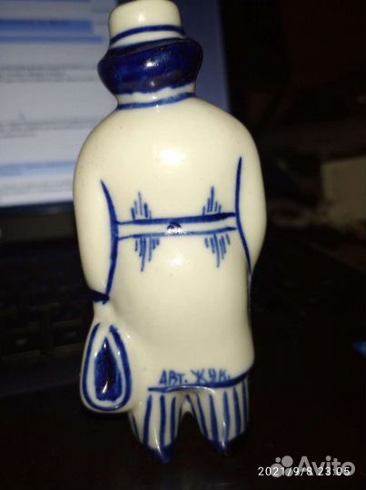 Статуэтка гжель