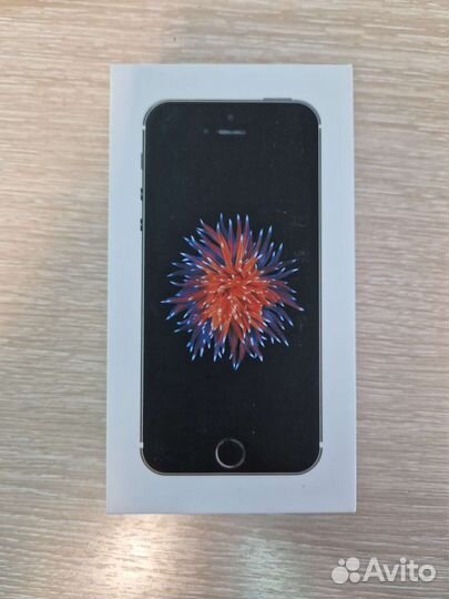 Коробка от Телефона iPhone 5se