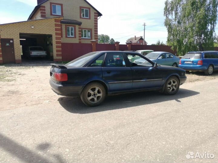 Audi 80 B4 1992 2.0 по частям