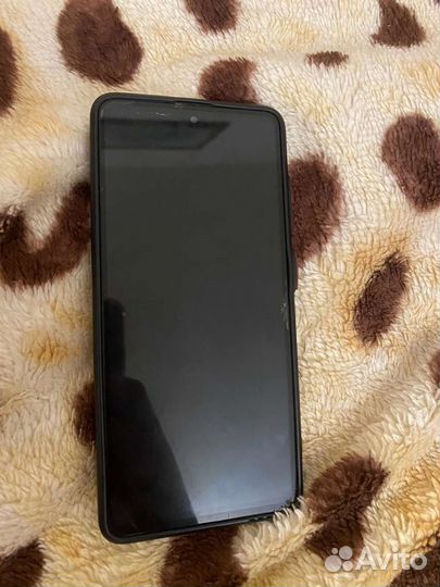 Samsung Galaxy A51, 4/64 ГБ