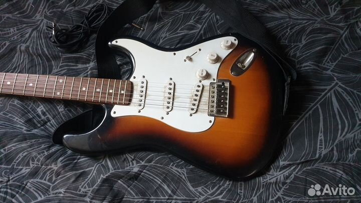 Гитара fender squier bullet trem HSS