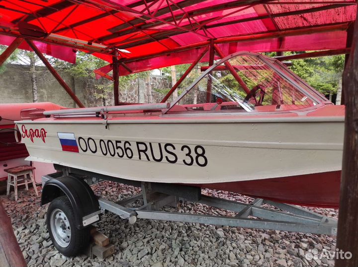 Моторная лодка Днепр
