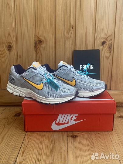 Кроссовки nike air zoom vomero 5