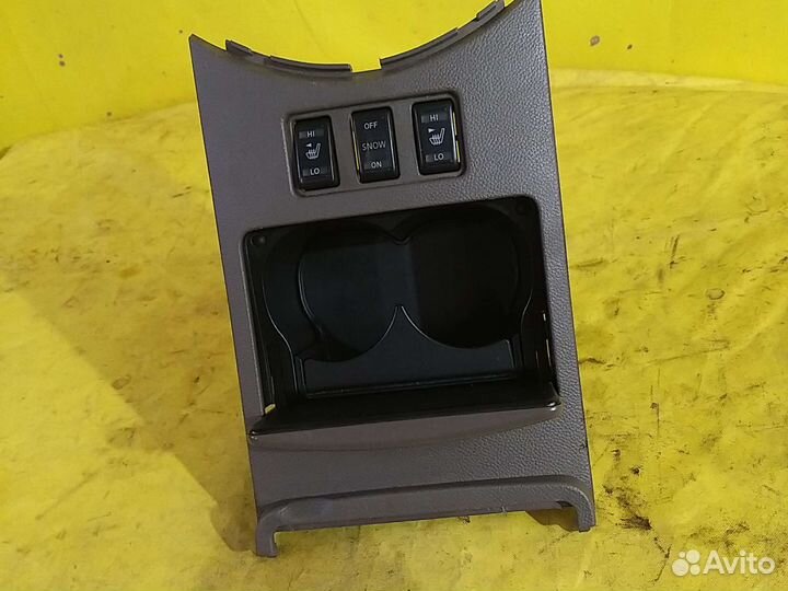 Бардачок-подлокотник infiniti g35