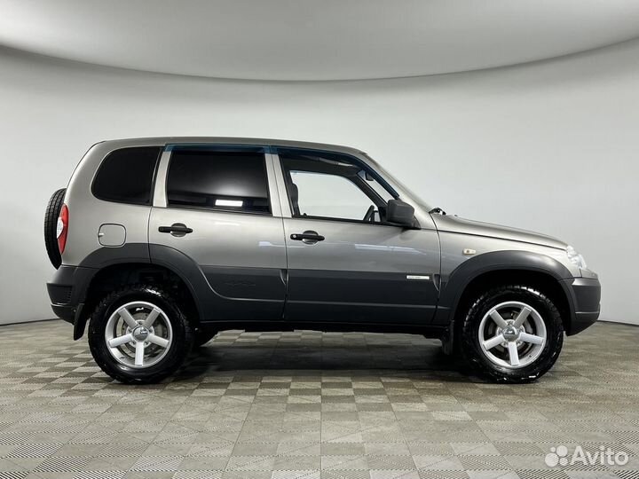 Chevrolet Niva 1.7 МТ, 2013, 180 300 км