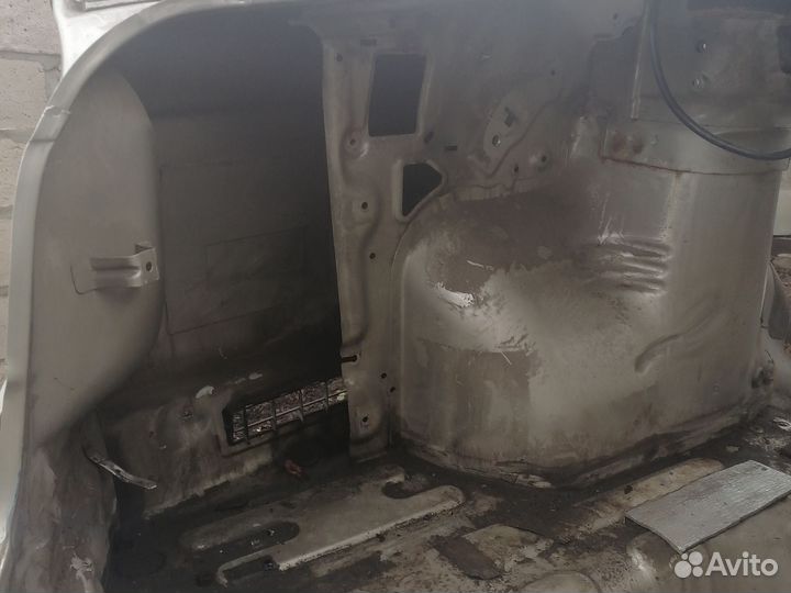 Крыло заднее левое Hyundai accent