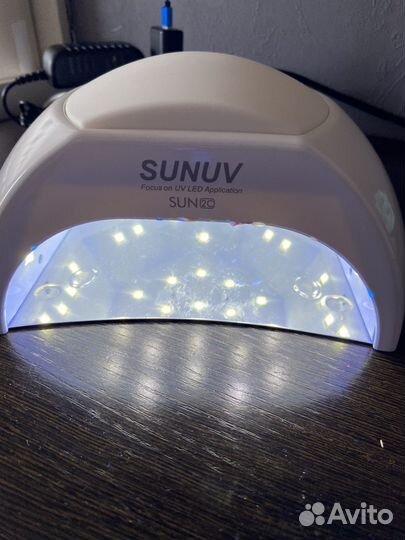 Лампа маникюрная