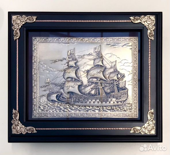 Ключница настенная