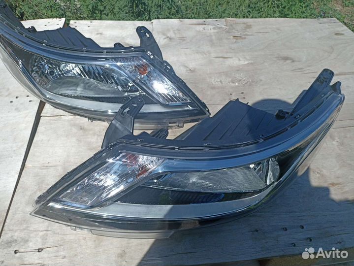 Фара правая фара левая Kia Rio 3 Рио