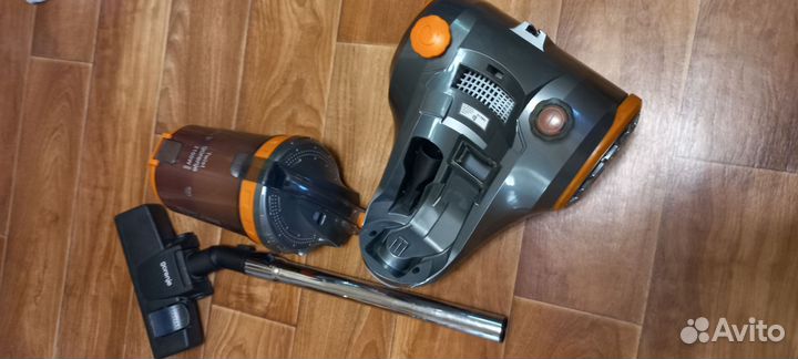 Пылесос Gorenje VC2101SCY оранжевый2100 watt