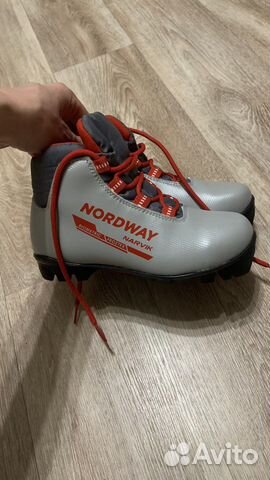 Лыжные ботинки детские